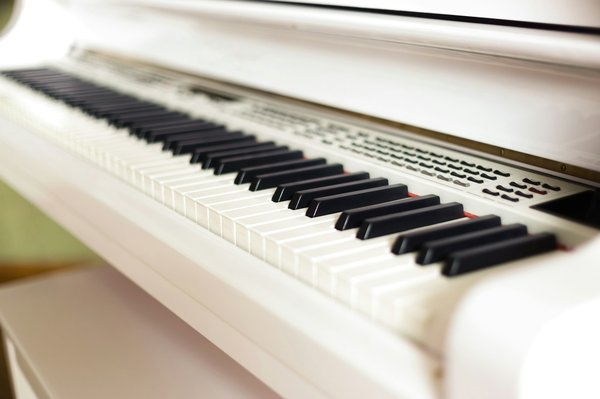 Piano numérique Donner : les raisons qui vous pousseront à faire ce choix